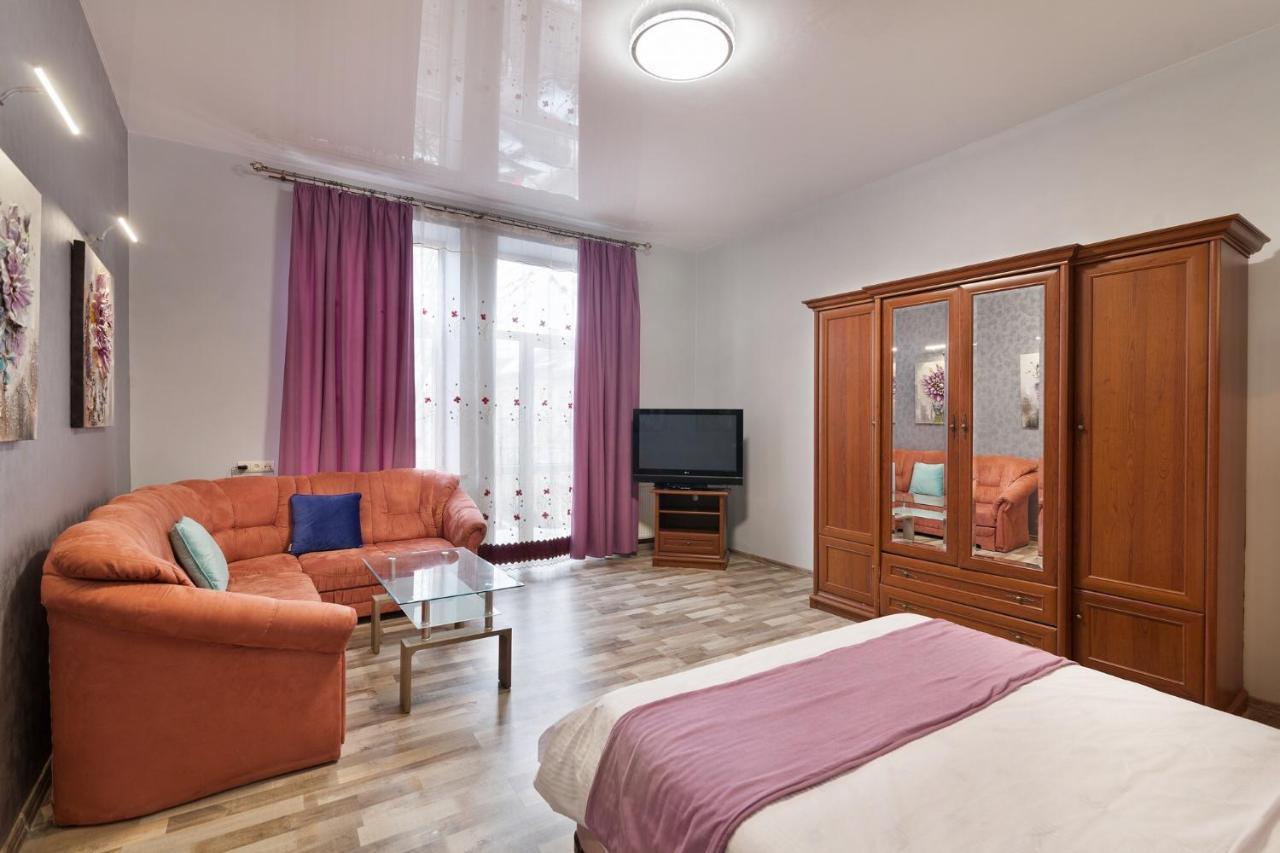 Queens Apartments 1 Львів Екстер'єр фото