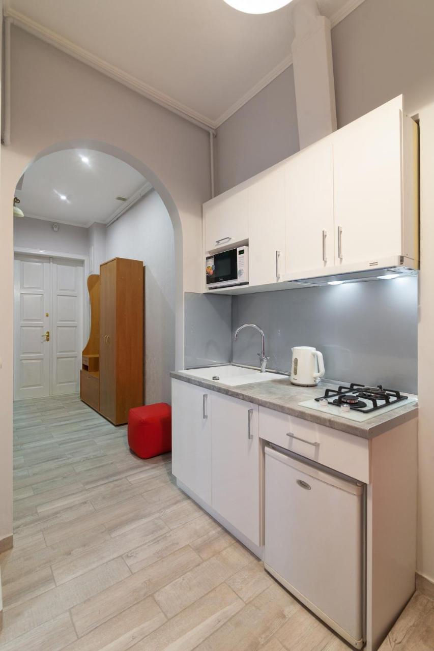 Queens Apartments 1 Львів Екстер'єр фото